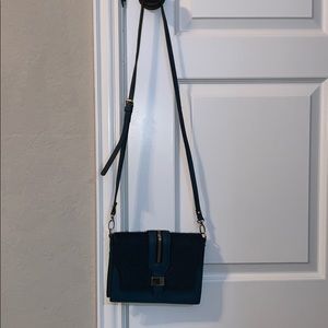 cute body bag with gold details